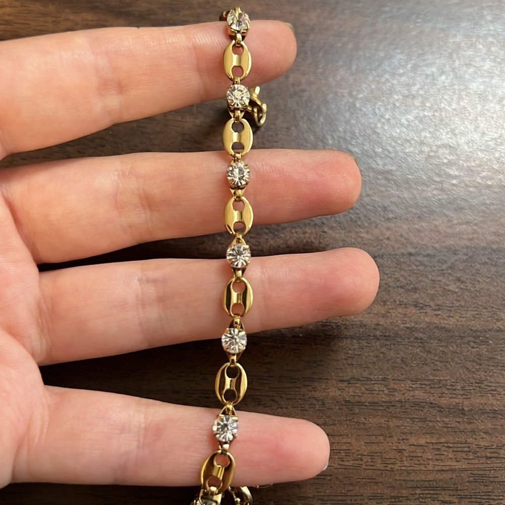 Gold plated stainless steel mariner chain bracelet with stones - Picture 3 of 4